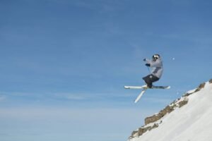 Lire la suite à propos de l’article Pourquoi souscrire une assurance avant un séjour au ski ?